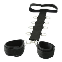 Load image into Gallery viewer, Sportsheets Neck And Wrist Restraint
