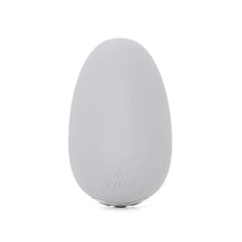 Load image into Gallery viewer, Je Joue Mimi Soft Clitoral Vibrator
